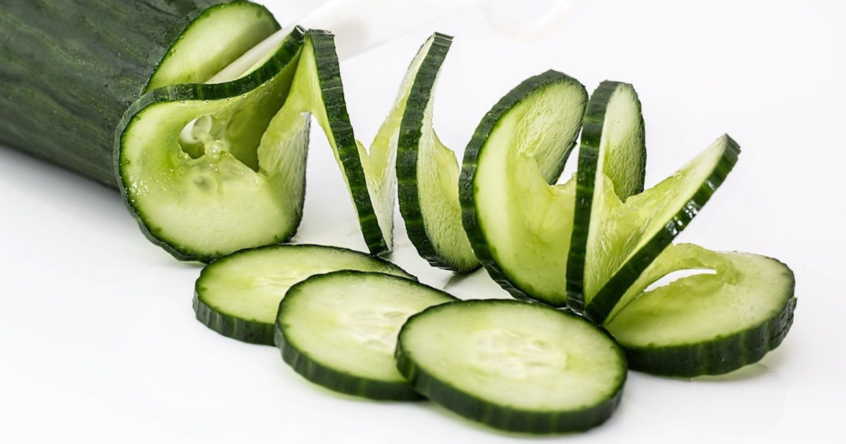 can bearded dragons eat cucumber featured image